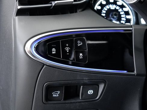 Used 2025 Genesis GV70 3.5T Sport w/ Sport Advanced Package image 11