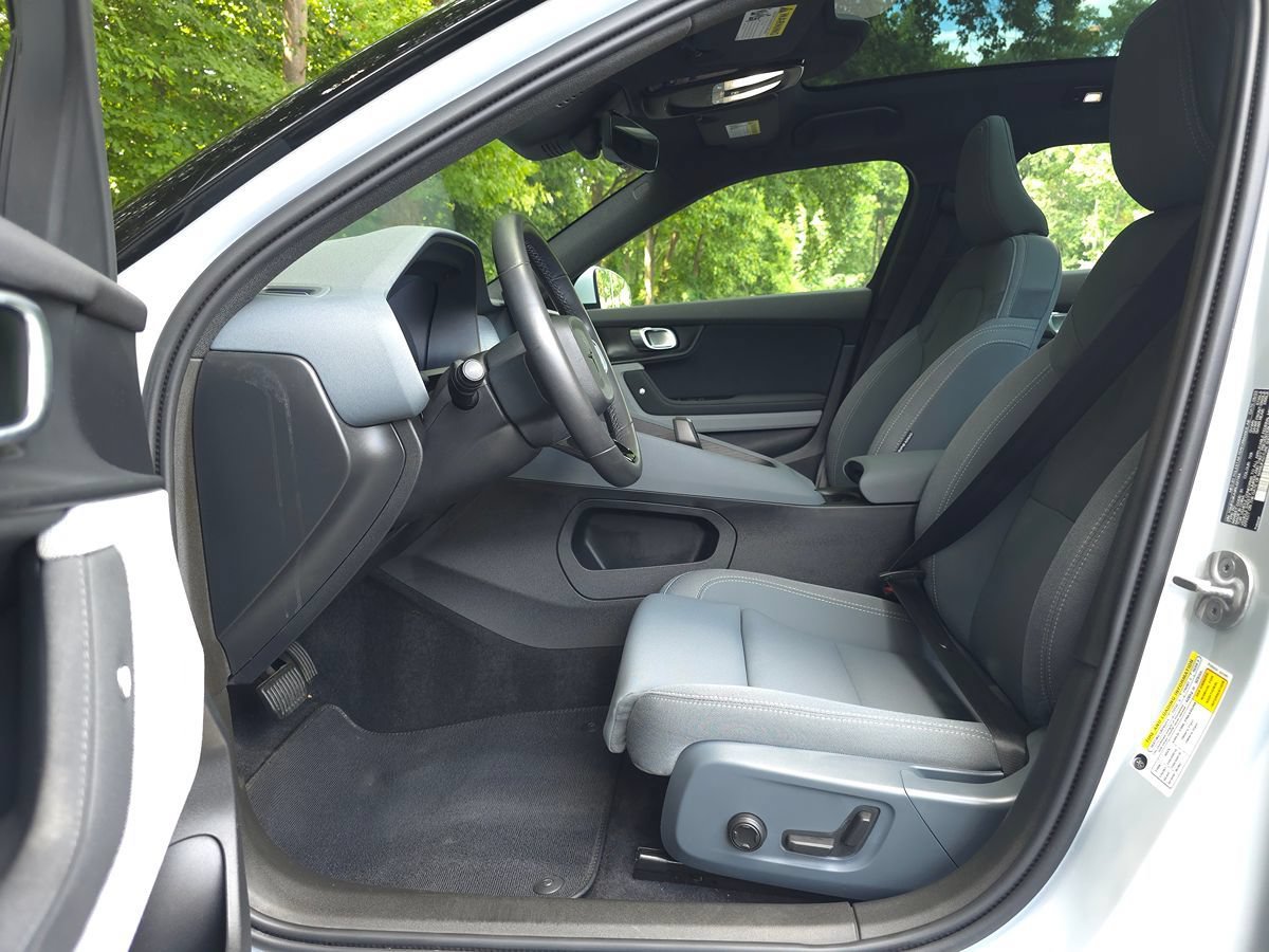 Used 2024 Polestar Polestar 2 AWD/4WD image 11