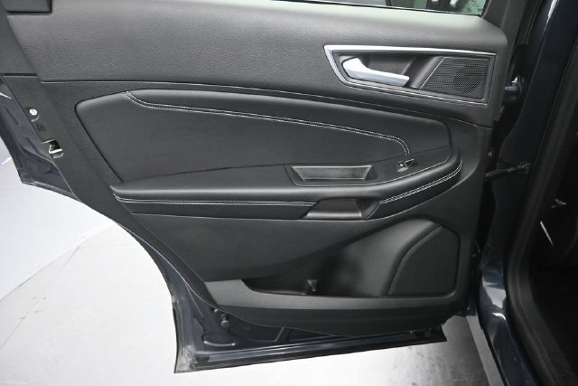 Certified 2024 Ford Edge Titanium w/ Equipment Group 301A AWD/4WD image 25