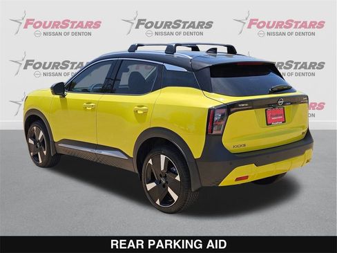 New 2025 Nissan Kicks SR w/ Illumination Package image 7