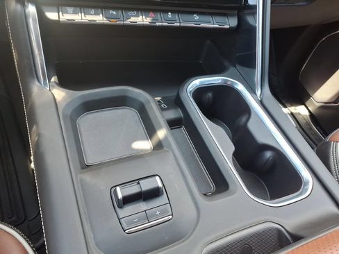 Used 2025 GMC Sierra 2500 Denali Ultimate AWD/4WD image 28
