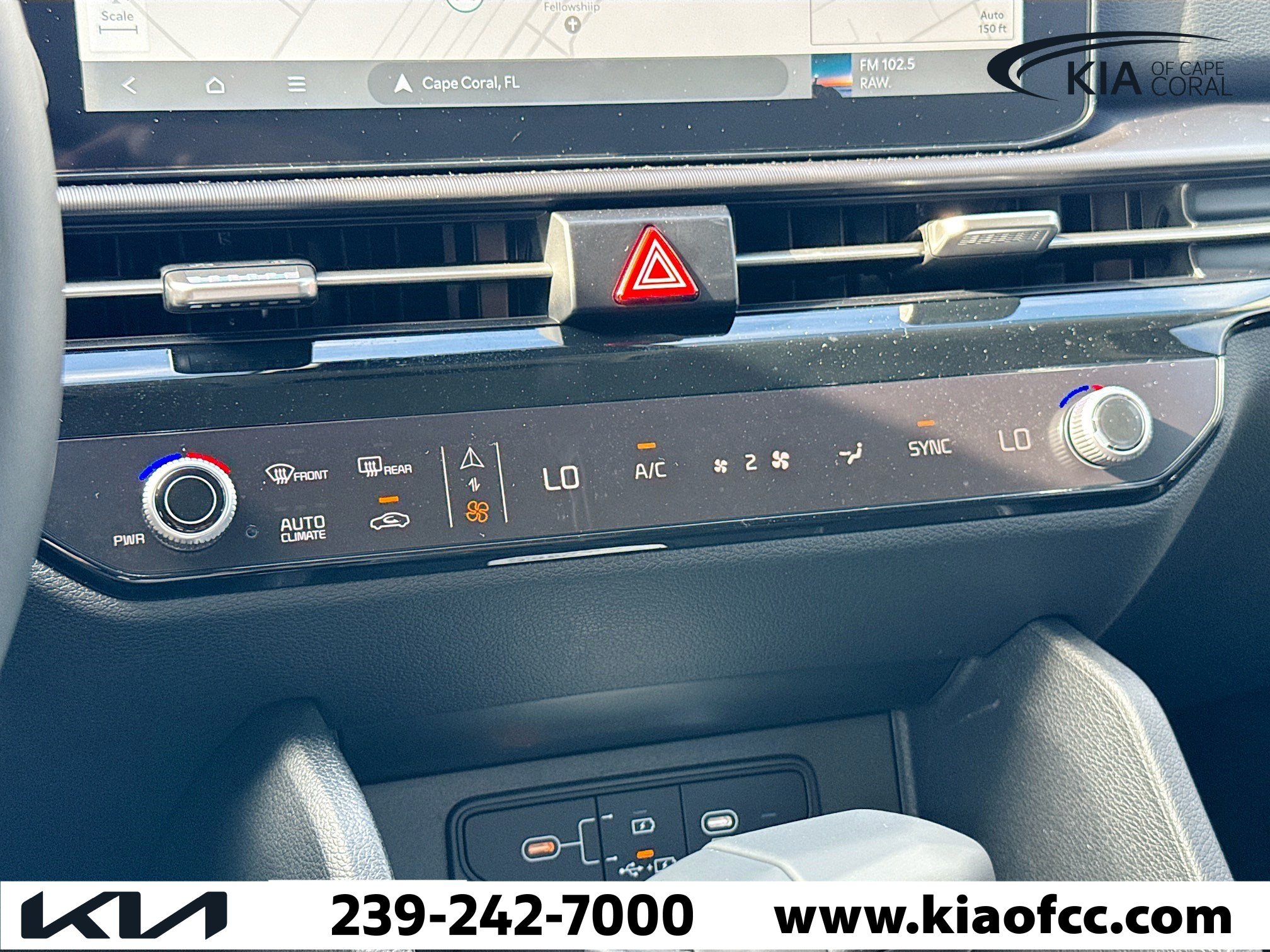 New 2026 Kia Sportage SX FWD image 33