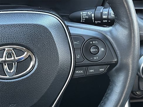 Used 2024 Toyota RAV4 Limited image 14