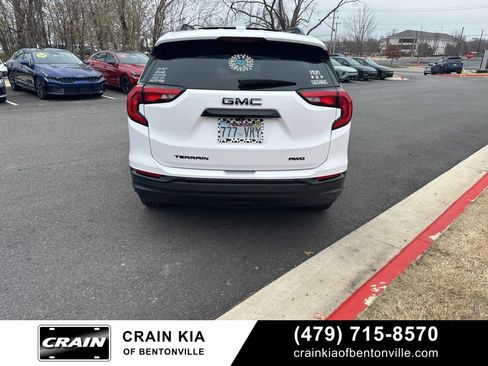 Used 2019 GMC Terrain SLT w/ Preferred Package image 9