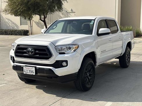 Used 2022 Toyota Tacoma SR5 image 7