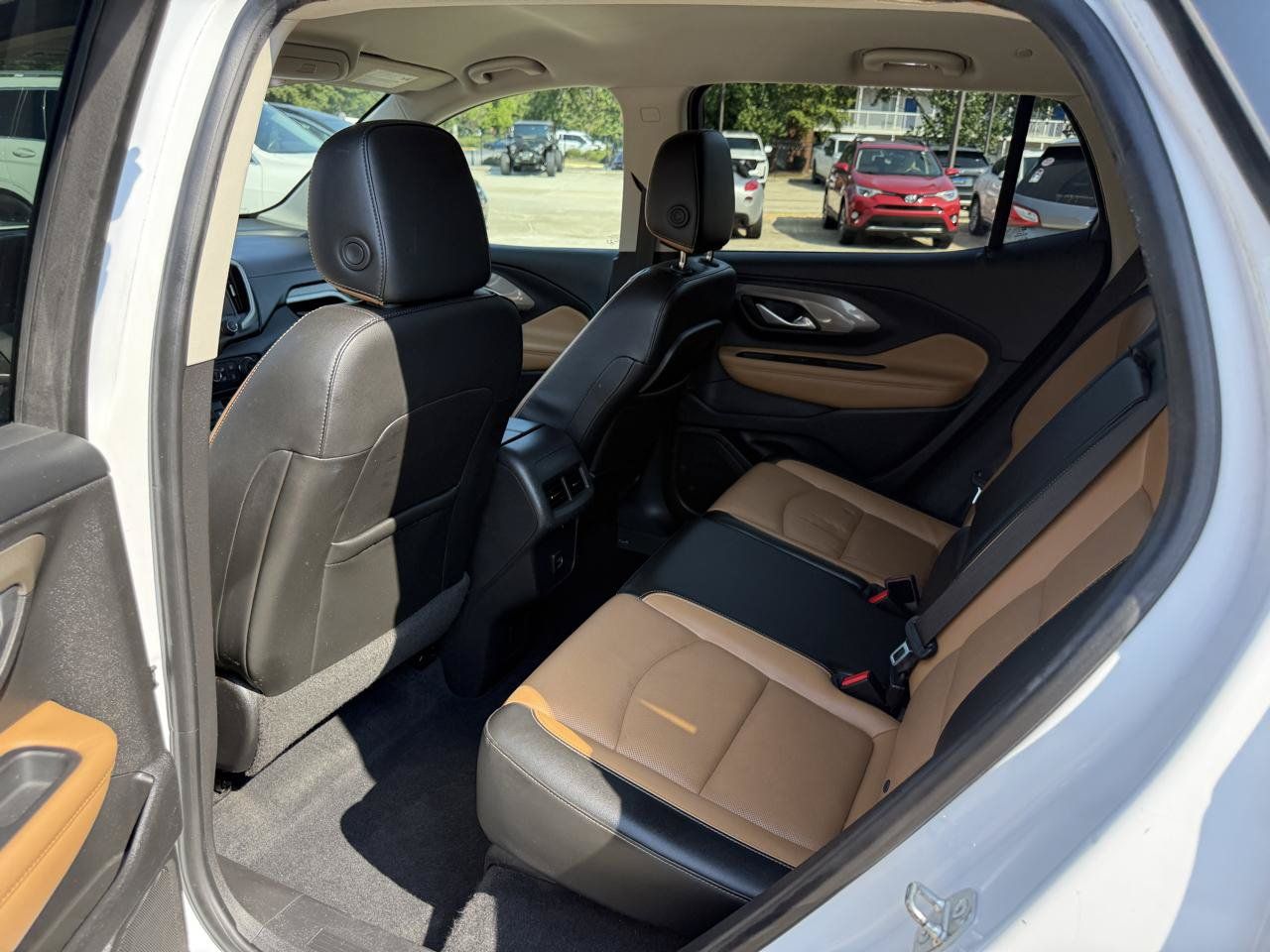 Used 2020 GMC Terrain SLT FWD image 22