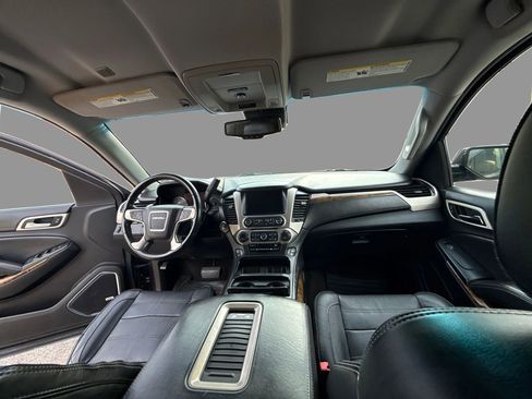 Used 2016 GMC Yukon Denali RWD image 21
