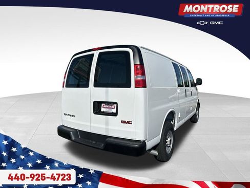 New 2025 GMC Savana 3500 w/ Driver Convenience Package image 5