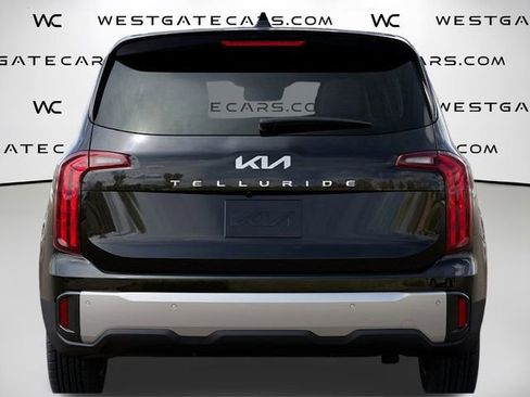 New 2025 Kia Telluride LX image 18