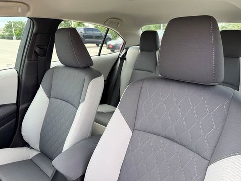 Used 2026 Toyota Corolla LE image 15