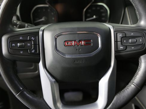 Used 2021 GMC Yukon SLT w/ SLT Premium Package image 7