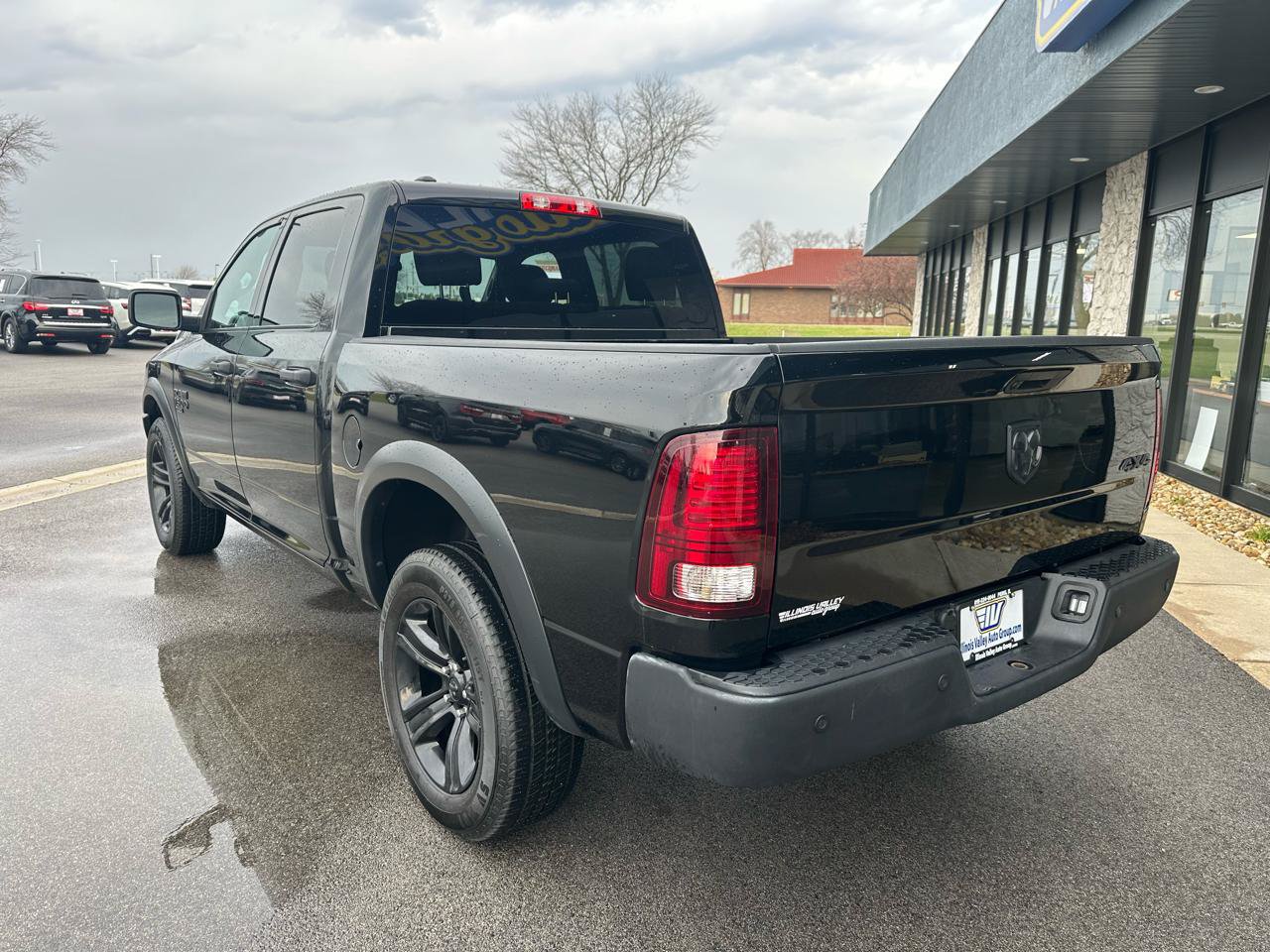 Used 2024 RAM 1500 Warlock AWD/4WD image 5