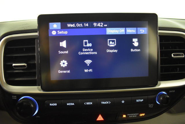 Used 2023 Hyundai Venue SEL w/ Cargo Package FWD image 19