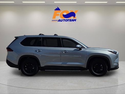 New 2026 Toyota Grand Highlander FWD image 5