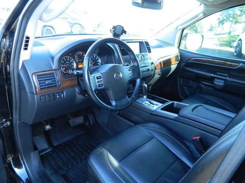 Used 2010 Nissan Armada Titanium image 11