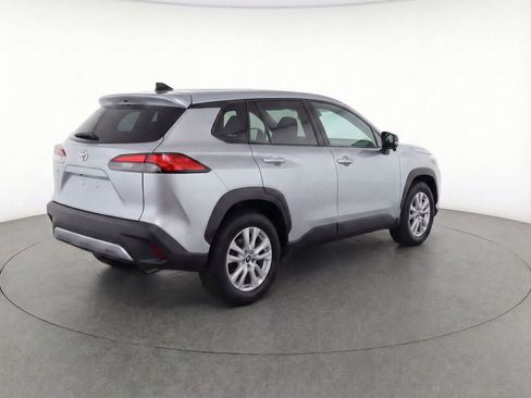 New 2026 Toyota Corolla Cross L image 5