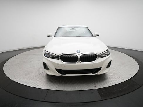 Used 2023 BMW 330e xDrive w/ Driving Assistance Package image 11