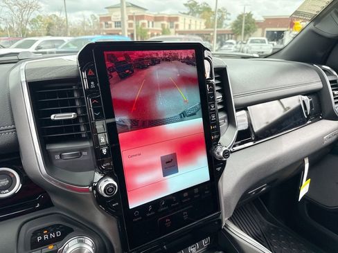 New 2026 RAM 1500 Laramie AWD/4WD image 21