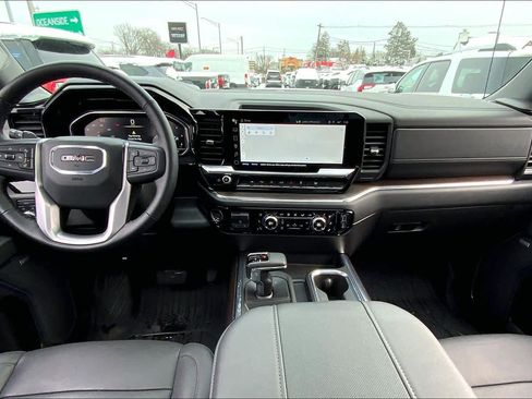 Used 2024 GMC Sierra 1500 SLT w/ SLT Premium Plus Package image 13