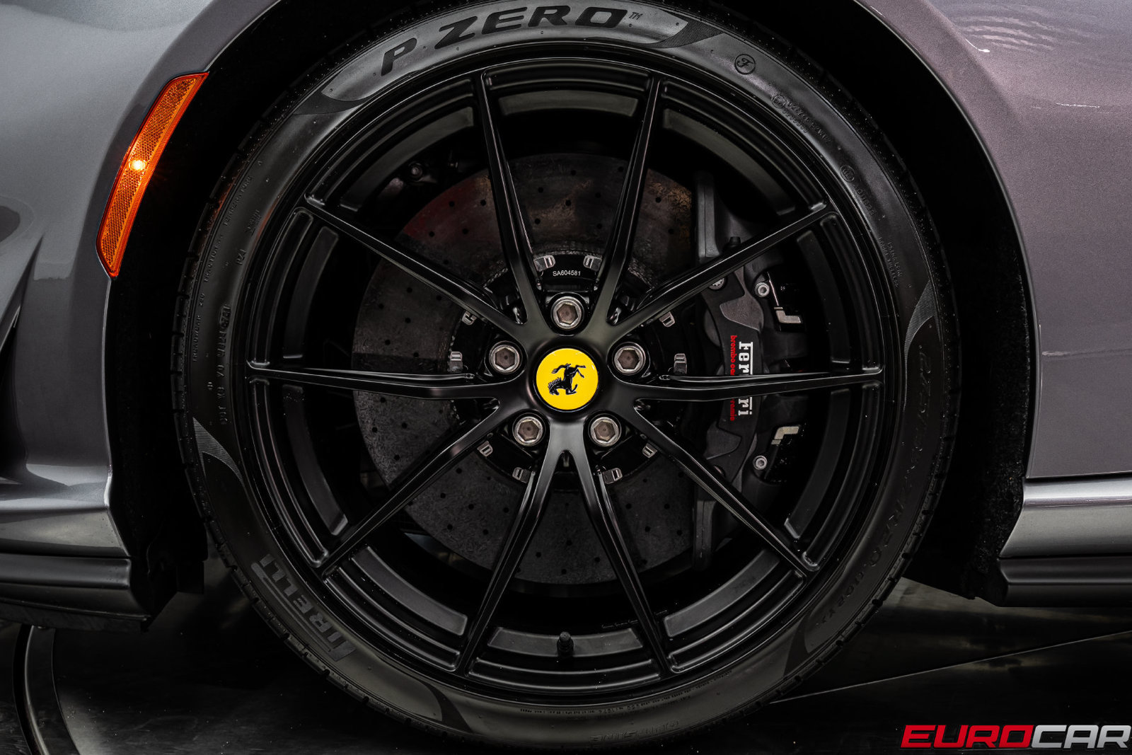 Used 2022 Ferrari 812 GTS RWD image 25