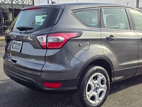 Used 2017 Ford Escape S image 6