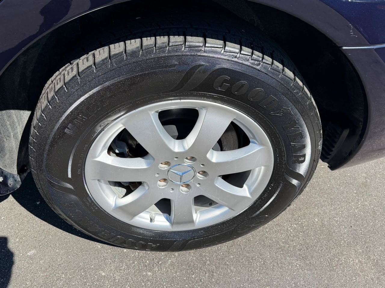 Used 2007 Mercedes-Benz R 320 CDI 4MATIC image 12