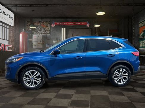 Used 2022 Ford Escape SEL AWD/4WD image 6