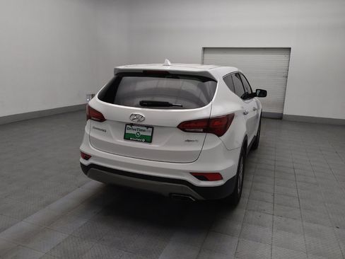 Used 2017 Hyundai Santa Fe Sport image 7