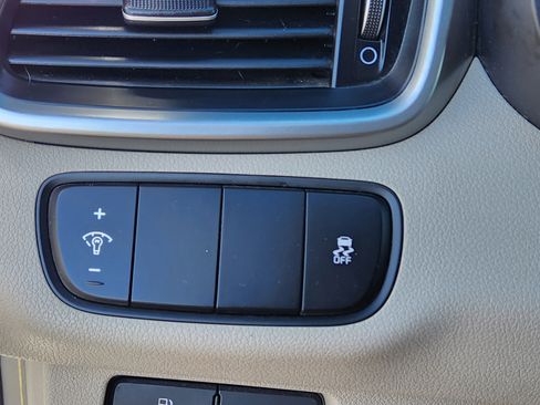 Used 2017 Kia Sorento LX image 20