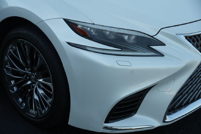 Used 2019 Lexus LS 500 w/ Interior Upgrade Package RWD image 4