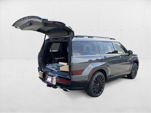 New 2026 Hyundai Santa Fe Calligraphy image 2