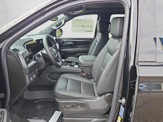 New 2027 Chevrolet Suburban Z71 w/ Z71 Off-Road Package AWD/4WD image 4