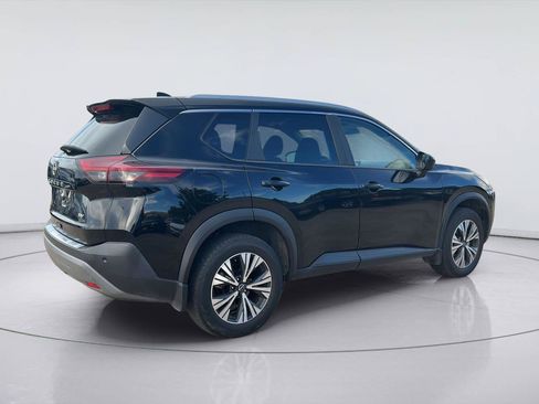 Used 2023 Nissan Rogue SV w/ SV Premium B Package FWD image 4