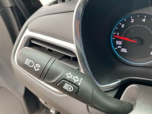 Used 2024 Chevrolet Equinox LT FWD image 20