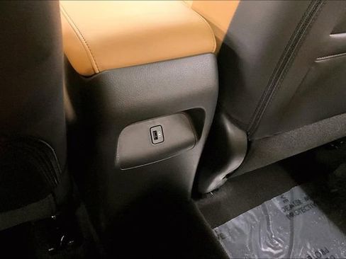 New 2025 Nissan Sentra SV w/ SV Premium Package image 21