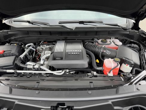 New 2026 Chevrolet Suburban Premier w/ Sun And Tow Package image 41