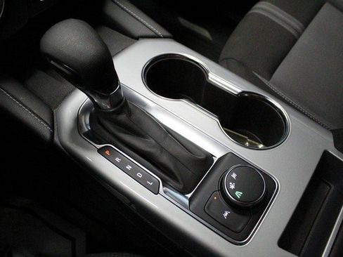 Certified 2024 Chevrolet Blazer LT w/ Convenience Package image 28