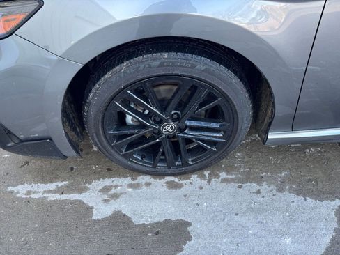 Used 2025 Toyota Camry SE image 30