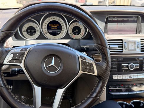 Used 2015 Mercedes-Benz E 400 4MATIC Coupe image 18