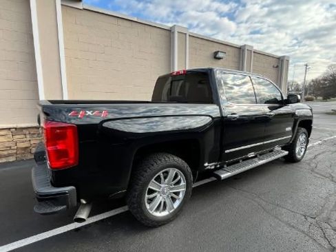 Used 2018 Chevrolet Silverado 1500 High Country image 4