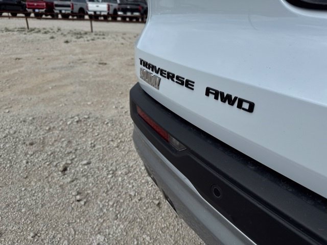 Used 2026 Chevrolet Traverse Z71 AWD/4WD image 11