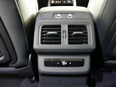 New 2025 Audi Q5 Premium image 28