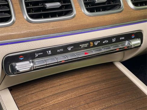 Used 2021 Mercedes-Benz GLE 350 4MATIC image 30