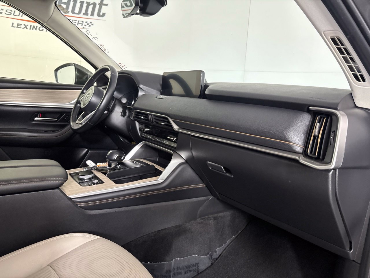 Used 2024 MAZDA CX-90 3.3 Turbo w/ Preferred Package AWD/4WD image 33