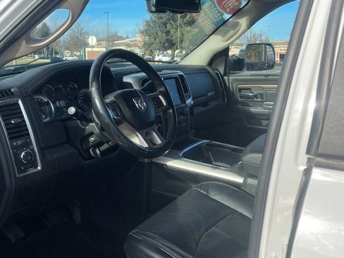 Used 2018 RAM 3500 Laramie w/ Convenience Group image 10