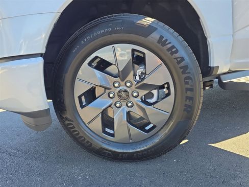 Certified 2025 Ford F150 Lightning Lariat image 29