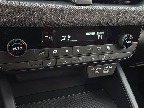 New 2026 Subaru Outback Premium AWD/4WD image 16
