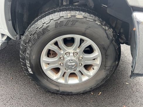 Used 2014 RAM 2500 Laramie w/ HD Snow Plow Prep Group image 10