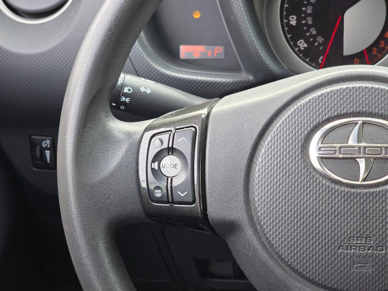 Used 2009 Scion xD FWD image 13