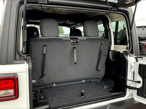 Used 2026 Jeep Wrangler Sport image 16